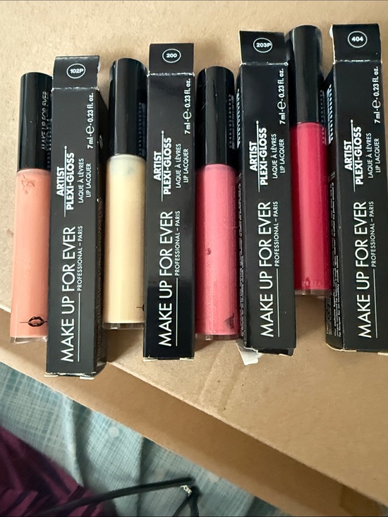 Makeup Forever Other - Makeup Forever Plexi-Gloss Lip Gloss Set — Peach, Cream, Pink & Red Shades